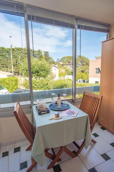 Apt Neuf 300M Plage Netflix Saint-Raphaël Exteriér fotografie
