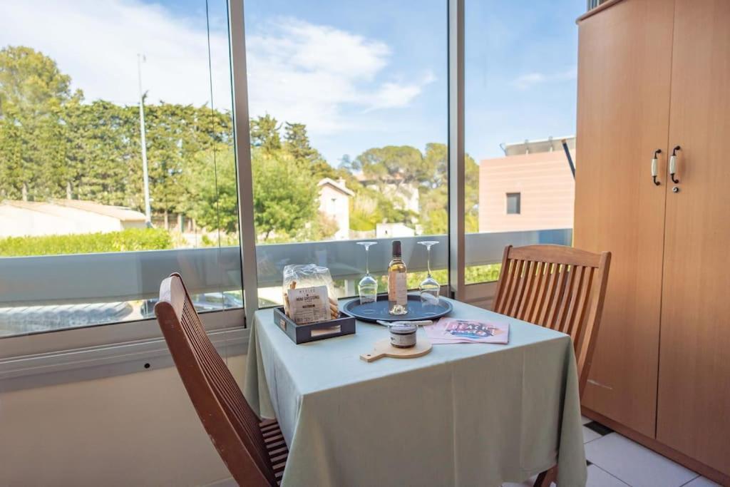 Apt Neuf 300M Plage Netflix Saint-Raphaël Exteriér fotografie